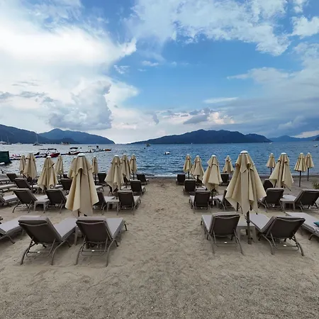 Cle البوتيكي 4*