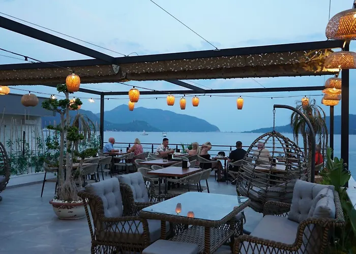 Cle Boutique Hotel 4*