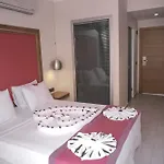 Cle Boutique Marmaris