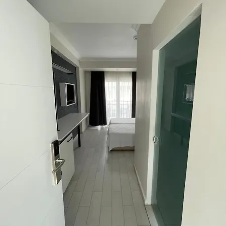 Cle Boutique Отель