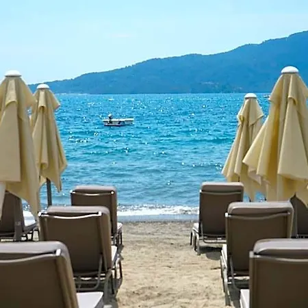 Cle Boutique Hotel 4*