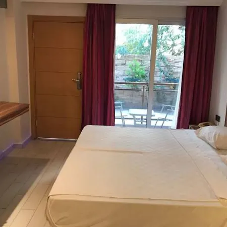 Cle Boutique Hotel