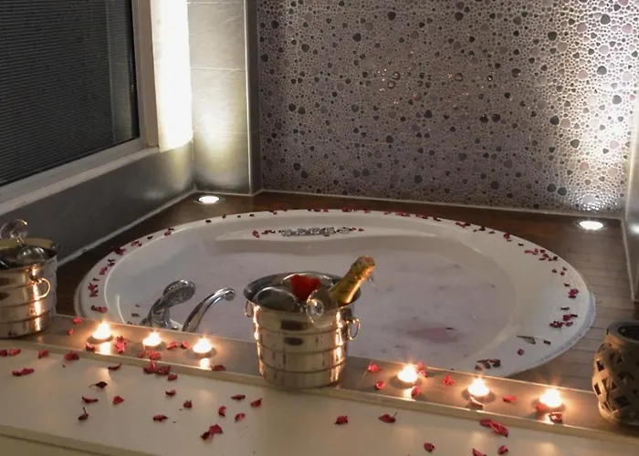 Hotel Cle Boutique 4*